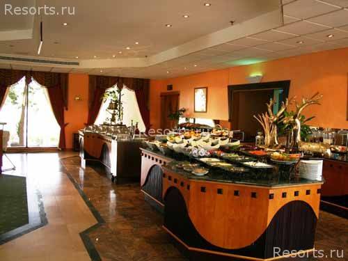 Al Mafraq Hotel 9